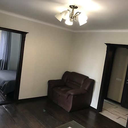 Бажане Місце Apartment Kamianets Podilskyi Bagian luar foto