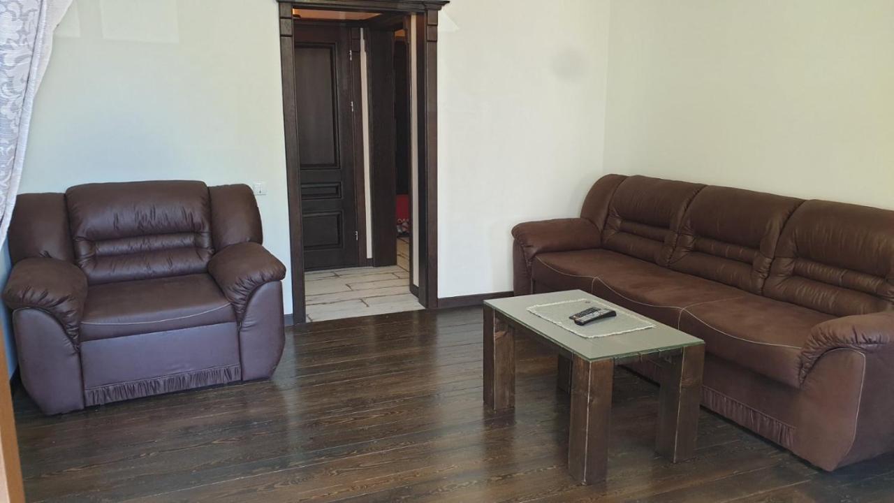 Бажане Місце Apartment Kamianets Podilskyi Bagian luar foto